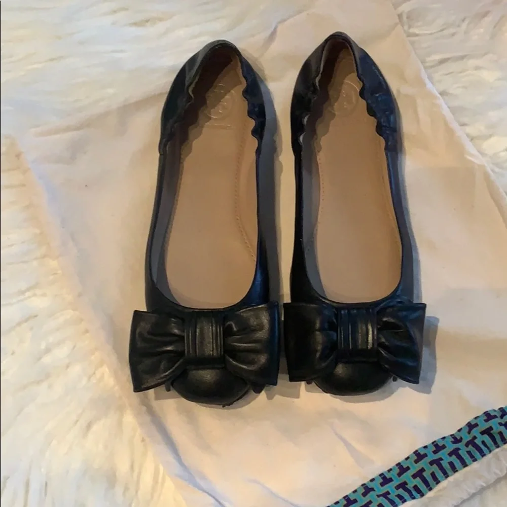 Tory Burch Black Leather Bow Ballet Flats
